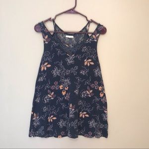 🌻SALE! - Maurices Navy Floral Strappy Tank Top